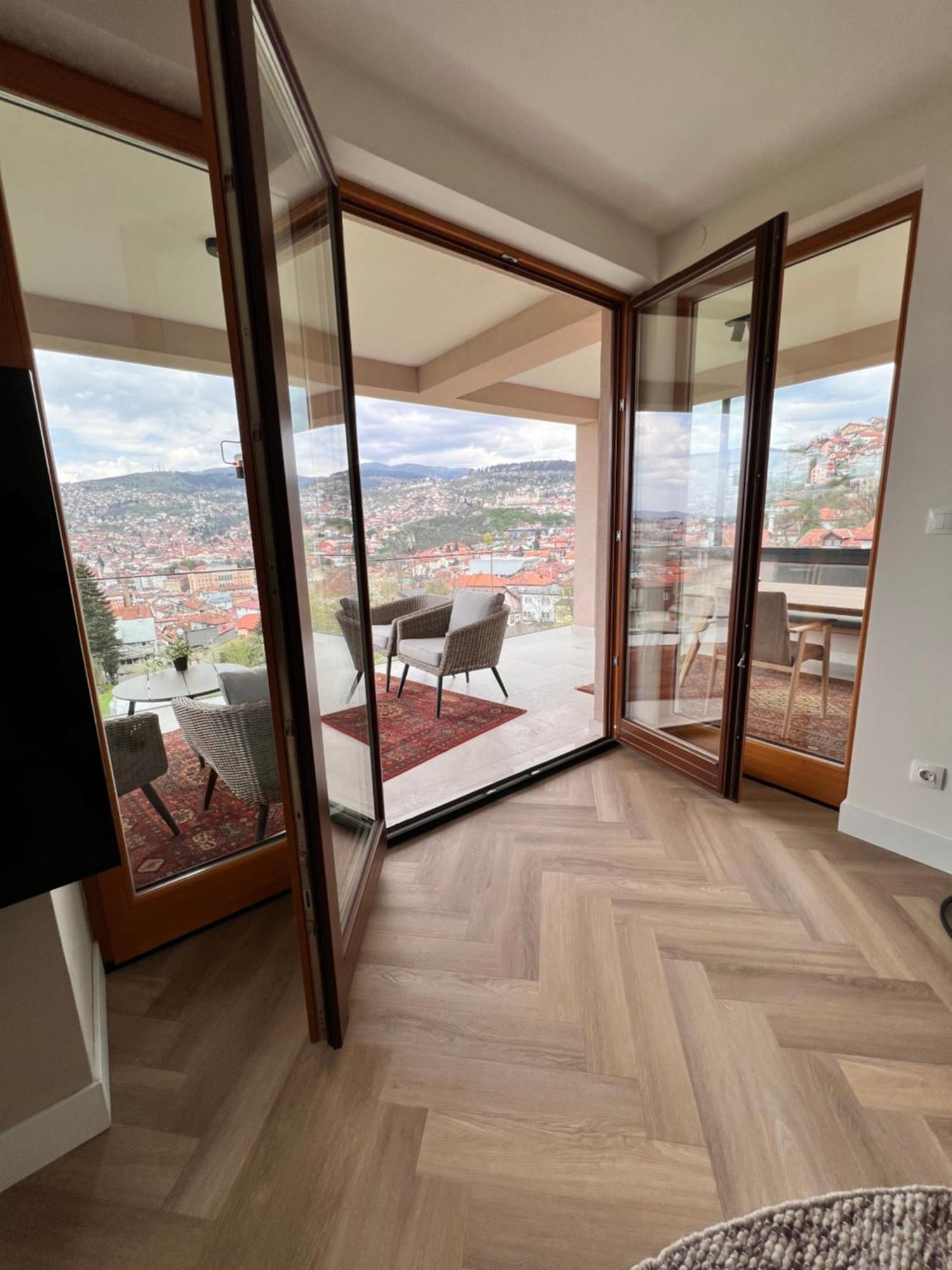 Апартаменти The Penthouse Сараєво Номер фото
